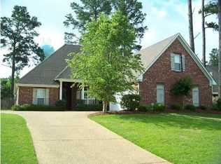 103 Timbercrest Ln, Brandon, MS 39047