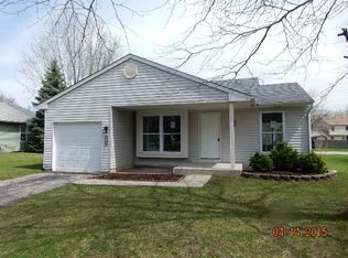 2100 Navarone Dr, Naperville, IL 60565