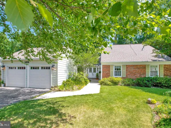 1456 Harwell Ave, Crofton, MD 21114