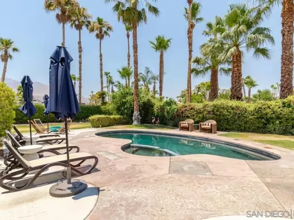 1318 E Via Escuela, Palm Springs, CA 92262