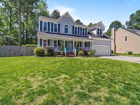2nd image of 1104 New Mill Dr