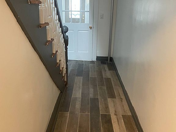 3rd image of 4124 Digney Ave