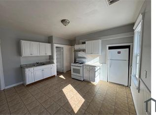 31 Olga Ave APT 3, Worcester, MA 01605