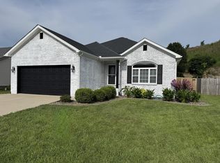 324 Oxford Cir, Richmond, KY 40475