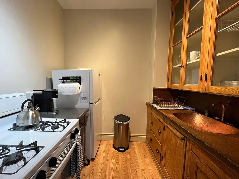 The EB Green Residence — Photo 37