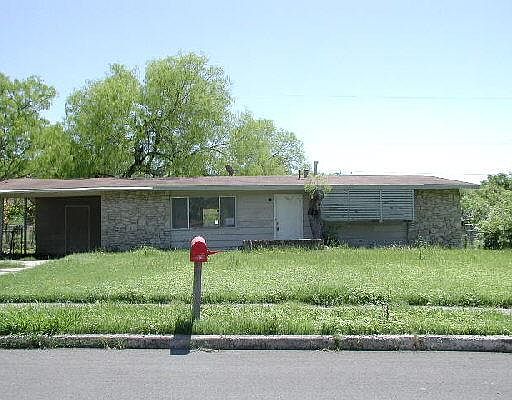 1st image of 114 GARDEN VALLEY DR