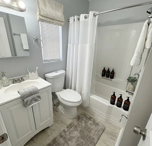 3828 Rosetree Dr — Photo 8