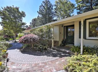 65 La Loma Dr, Menlo Park, CA 94025
