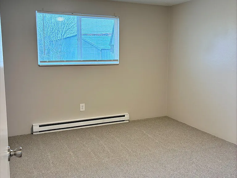 Canby Gardens Townhomes — Photo 11