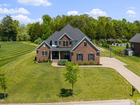 3009 Fallen Wood Ln, La Grange, KY 40031