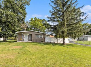 10228 Rexford Rd, Grass Lake, MI 49240