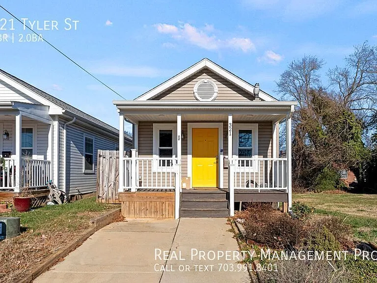 321 Tyler St — Photo 2
