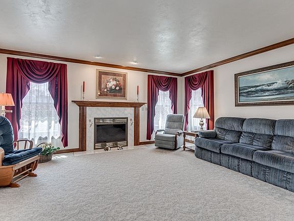 Gas Log Fireplace