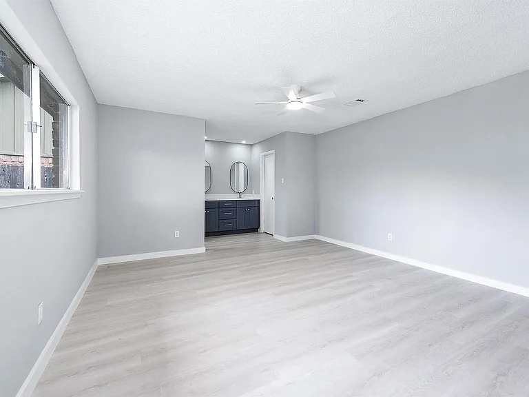 3610 Brier Gardens Dr — Photo 13