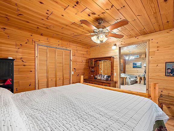 5th image of 28786 Harbor Rd