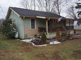 200 Burrell Ave, Brevard, NC 28712