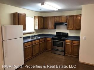 317 Erin Pl APT 201, Springdale, AR 72764