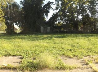 730 Mount Vernon St, Camden, NJ 08103