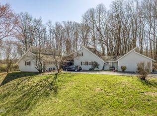 16 Chaucer Ct, Gray, TN 37615