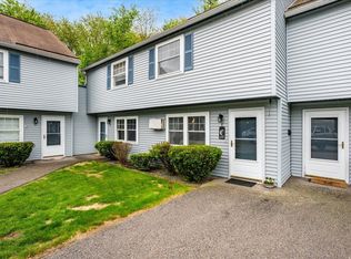 7 Daniel Plummer Rd APT E, Goffstown, NH 03045