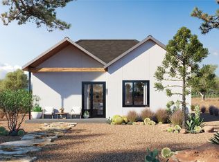 334 Vineyard View Trl, Carmine, TX 78932