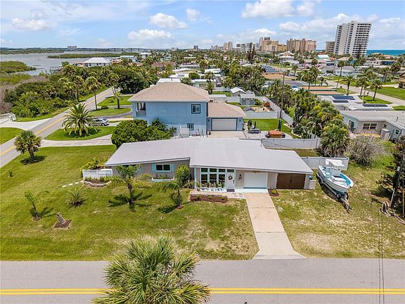 3rd image of 3929 S PENINSULA DRIVE