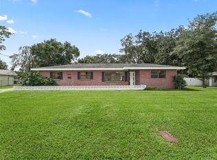 1305 Wren Ave, Leesburg, FL 34748