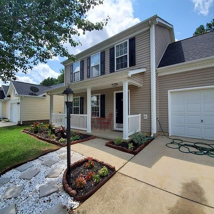 1st image of 316 Stone Hedge Ct