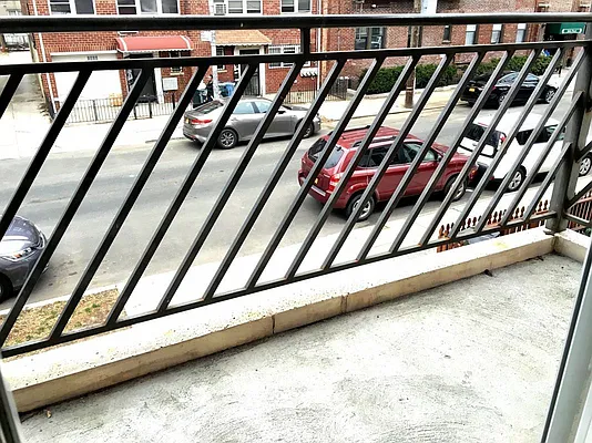 Rented by NY Space Finders Inc. | media 32