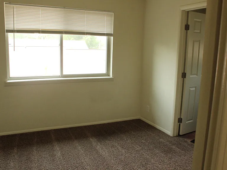 302 S Verde St #1 — Photo 2