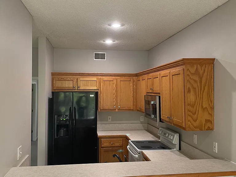 745 S Woodson Ln — Photo 8
