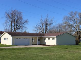 1003 N Jefferson St, Converse, IN 46919
