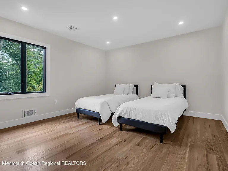 265 Whalepond Rd — Photo 15