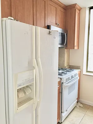 Rented by T&T Real Estate | media 7