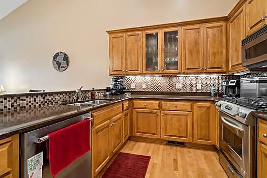 4th image of 206 Stonebridge Ln