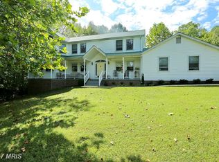 8611 Paps Pkwy, La Plata, MD 20646