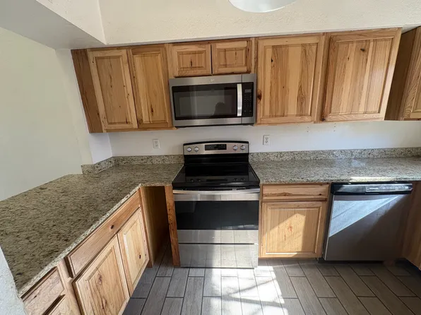5608 E 26th St APT 1, Tucson, AZ 85711