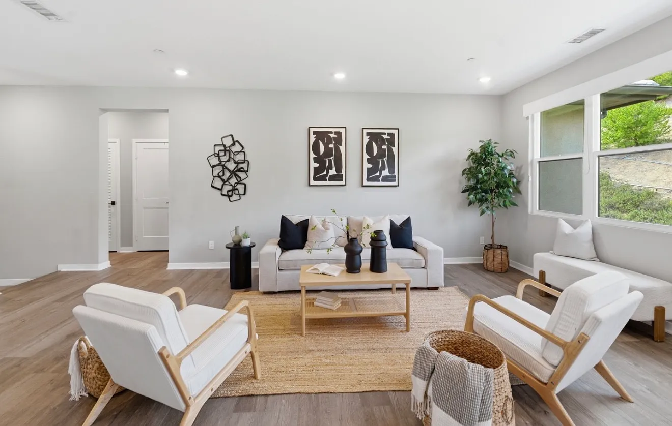 3 bed, 2015 sqft, $5,290 — Photo 4