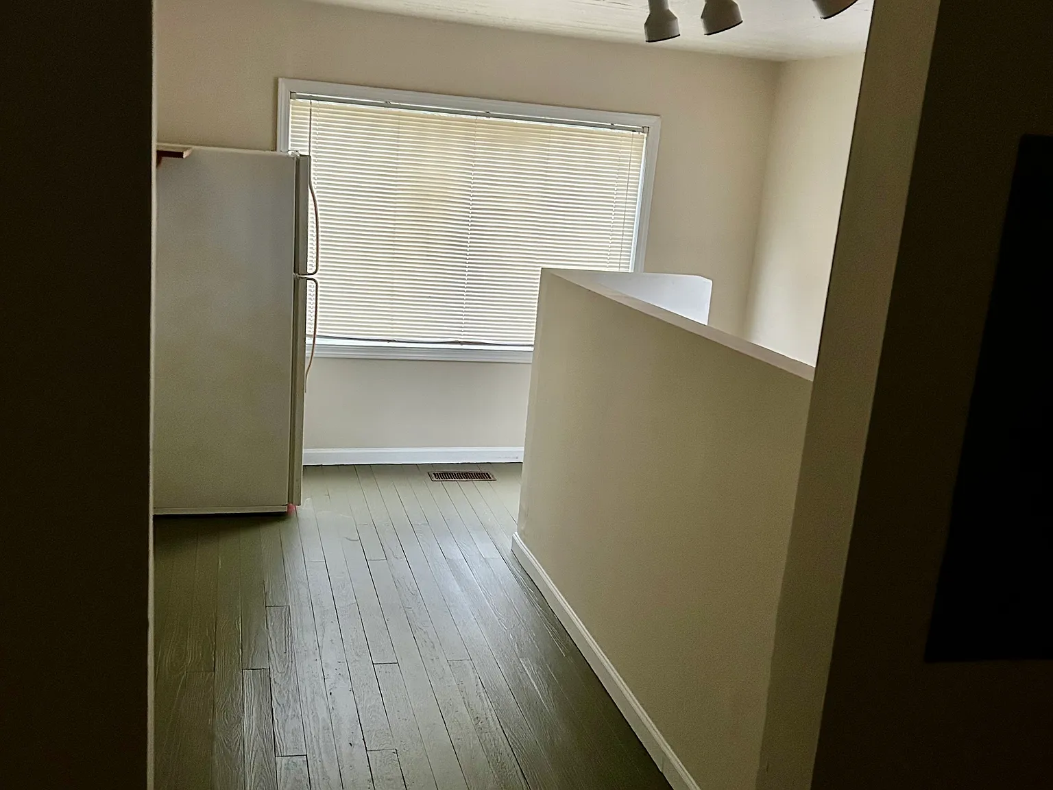 1 bed, 700 sqft, $600 — Photo 3
