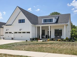 7708 Woodford Dr, Fairview, TN 37062