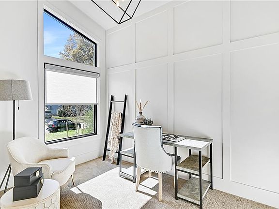 5th image of 3108 W 72nd St