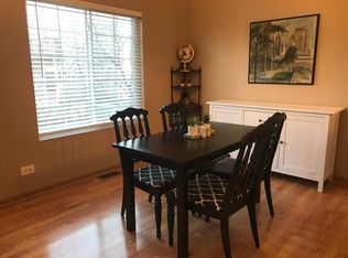 272 Windsor Ct UNIT C, South Elgin, IL 60177