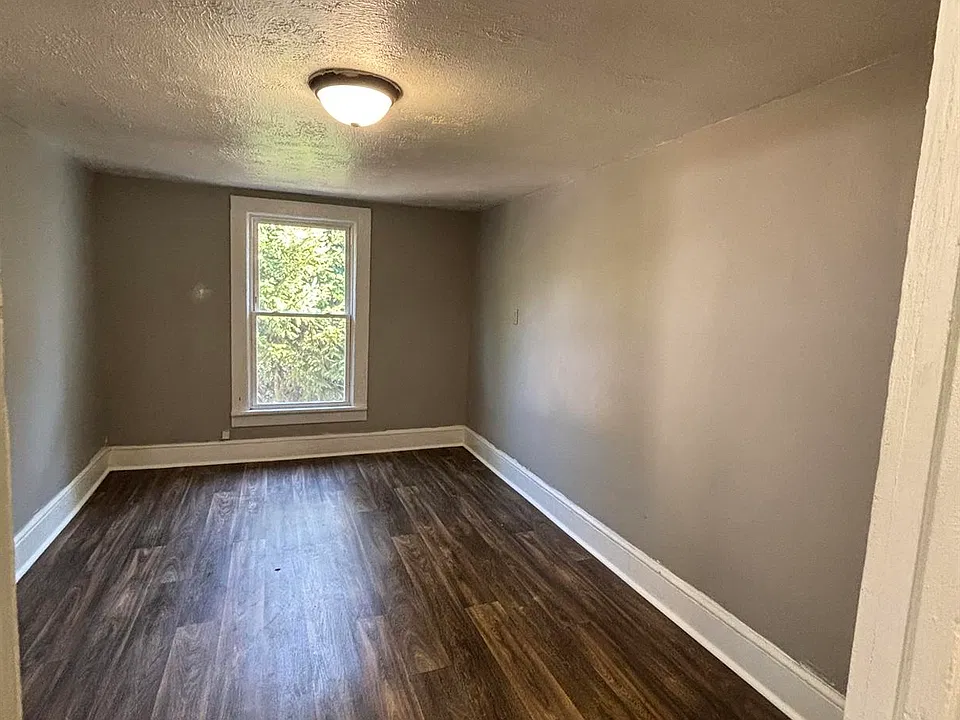 108 Highland Ave