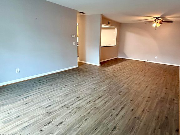 2nd image of 6537 Woodhall Dr APT 4