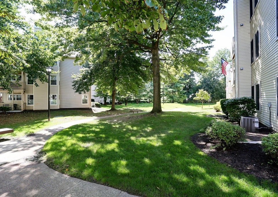 15 Evergreen Dr Clifton NJ Zillow