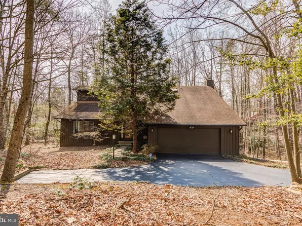 11145 Glade Dr, Reston, VA 20191