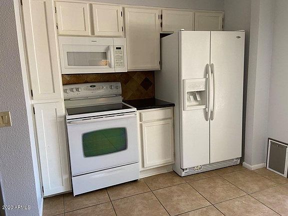 3rd image of 18410 N 97th Dr