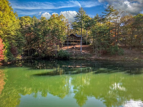 54th image of 382 Pocaset Dr