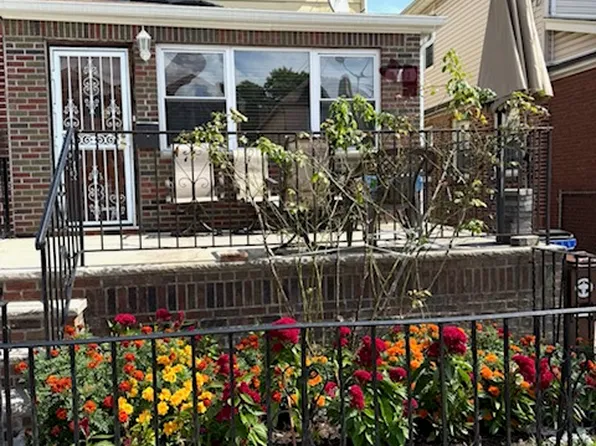 2093 East 22nd Street image 1 of 6