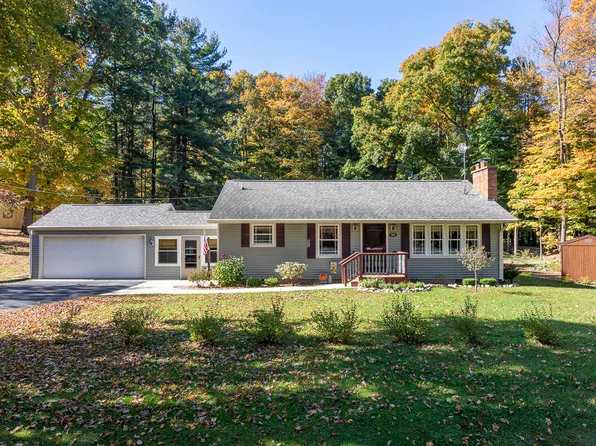 7471 N 12th St, Kalamazoo, MI 49009